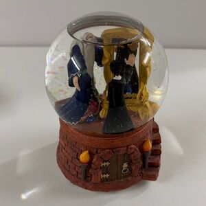 2001 Enesco Harry Potter Musical Snow Globe